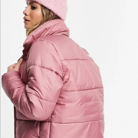 The North Face puffer jacket in pink - Picture 2 of 6